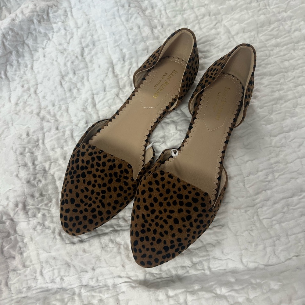 Isaac Mizrahi Brown and Black Leopard Print Flats nwot
